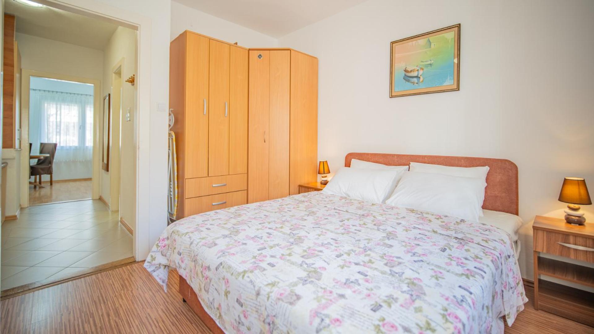 Apartmani Ana Tivat Eksteriør bilde